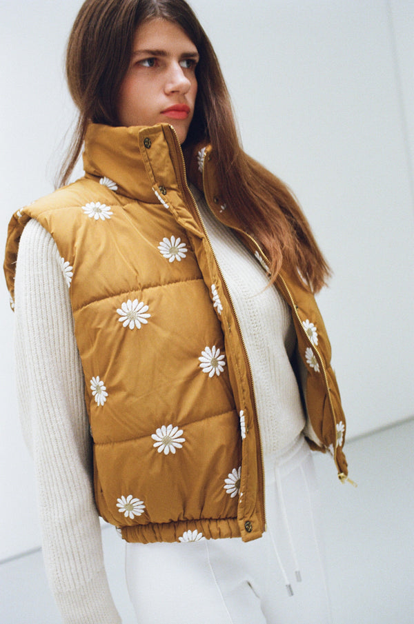 BIG FLOWER ocher down jacket